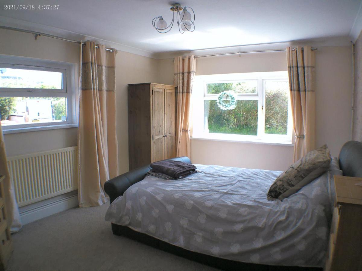 1 Bedroom Annex In The Heart Of Amman Valley Apartment Betws (Carmarthenshire)